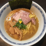 らーめん(800円)