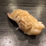 小判寿司 - ホッキ貝。