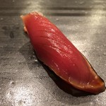 小判寿司 - 戻りカツオ。香りあり。