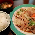 とり日和 - 肉野菜炒め定食