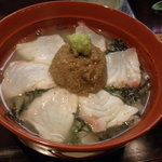 魚一 - 鯛茶漬け；出汁をかけると鯛は霜降りに・・・