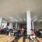 THE CAFE AT THE GETTY CENTER - カフェ室内エリア。