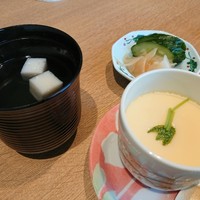 心斎橋 鮨 おか崎 - 茶わん蒸しも付いてきます