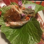 鳥田中 - せこがに（香箱がに）がお通しに登場！ 一同びっくり！