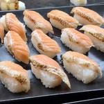 焼肉＆グルメバイキングかたおか - 焼きハラス