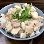 中華そば 梟 - 「肉ご飯」(200円)