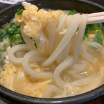 うどん本陣 山田家 - 麺にフワフワ卵が絡んで美味ぁ～～～♬