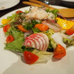 ととバルnemuro - 海鮮サラダ