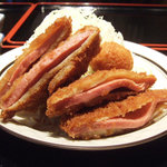 西麻布 三河屋 - ハムかつ(950円)※ハムかつ2枚、コロッケ1個