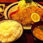 いさお - とんかつ定食 850円