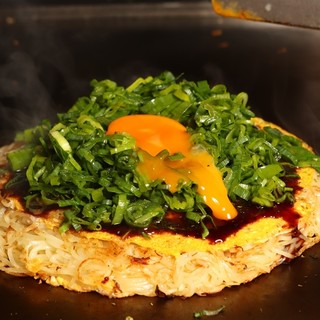 Delicious Hiroshima Okonomiyaki ☆