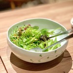 博多ほたる - 有機野菜のグリーンサラダ(880円)