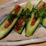 Torinosuke - 胡瓜の梅しそのせ