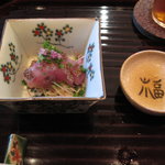 いっ木 - 刺身2　煮きりのタレを付けて（醤油ではなかったのでわずかの塩か塩気0ですかね）