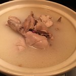 Koshitsu To Jidori Washoku Nakashou - 真っ白に乳化した鶏出汁たっぷりのスープ