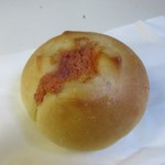 ほっぺ堂 - 明太バターパン１２０円。

中にふくやさんの明太子がたっぷり入ったパンです。
