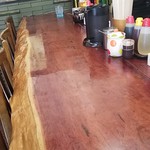 まぐろラーメン大門 - カウンター席