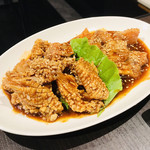 黒毛和牛 梅乃里 - なんか名前忘れたやつ…2種
      一個ずつ食べました♪あっ、ウルテと上ミノ！！