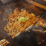 鉄板やきそば・酒場しぶやき