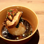 餃子とスパークリング バブルス - フォアグラ大根