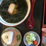 そばこまち - わかめうどん