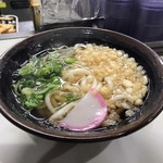 松屋 - 天かすが沢山入った「はいからうどん」。