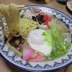 川端家 - 五目ラーメン：めん