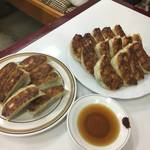 ぎょうざの天雅 - 料理写真: