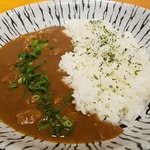 I&C - 牛スジカレー専門店だそうです。