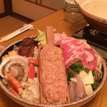 Bishokushukuukangochisouya - 鍋コース