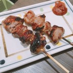 Yakitori Hidaka - かしら 塩  2本250円