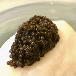 やまぐち - 写真では伝わらないと思うけど、このキャビアの量、缶詰の半量ほどありました、もう、、、、感じちゃう