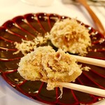 やまぐち - 白トリュフのまぶし
      フォアグラと白味噌のテリーヌ
      栗きんとん風