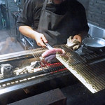 長谷川 稔 - オープンキッチンの焼き場