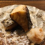 蒼穹 - 淡路島産サワラの炭火焼き　梅おろし添え