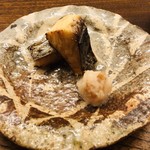 蒼穹 - 淡路島産サワラの炭火焼き　梅おろし添え