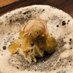 蒼穹 - 松葉蟹の酢の物　蟹味噌乗せ　土佐酢のジュレ　茗荷