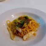 ドンナセルバティカ - イカとカラスミのタリオリー二