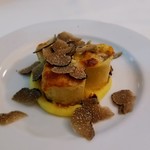 ドンナセルバティカ - 仔牛のラグーを詰めたパッケリ