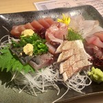 刺身の盛合せ