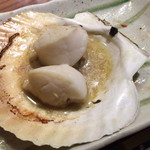 安達屋旅館 - 帆立炉端焼き