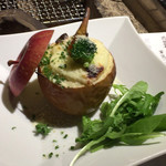 安達屋旅館 - りんごの釜焼き