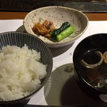 安達屋旅館 - ご飯、吸い物、お新香