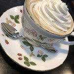 珈琲屋らんぷ - たっぷりねな生クリーム♡