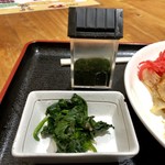 お食事処アン - 目玉焼きそば…450円