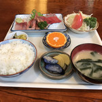 源兵衛 - 刺身定食