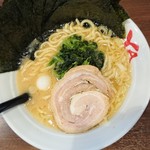 吟家 - 醤油ラーメン並＋のり増し
