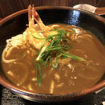 海群 - ☆カレーうどん。あっついカレー汁ですが、細うどんなんで食べやすい♪カレーは辛すぎす、甘すぎず。