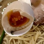 ぶぃスリー - 【2018.12.1(土)】味玉の断面