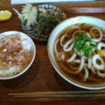 Kinunobebashi Udon Kenkyuusho - 